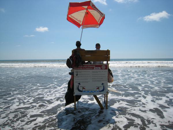 Dominical Lifeguards Benefit - Roca Verde June 30th