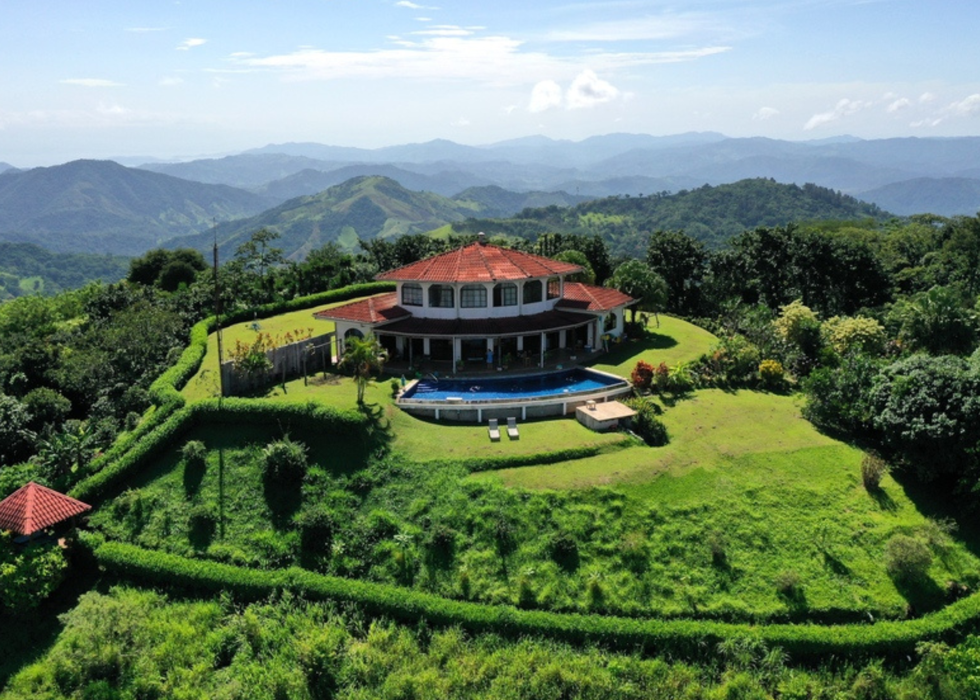 Discover Paradise: Embracing Sustainable Luxury in Costa Rica's Blue Zone Haven