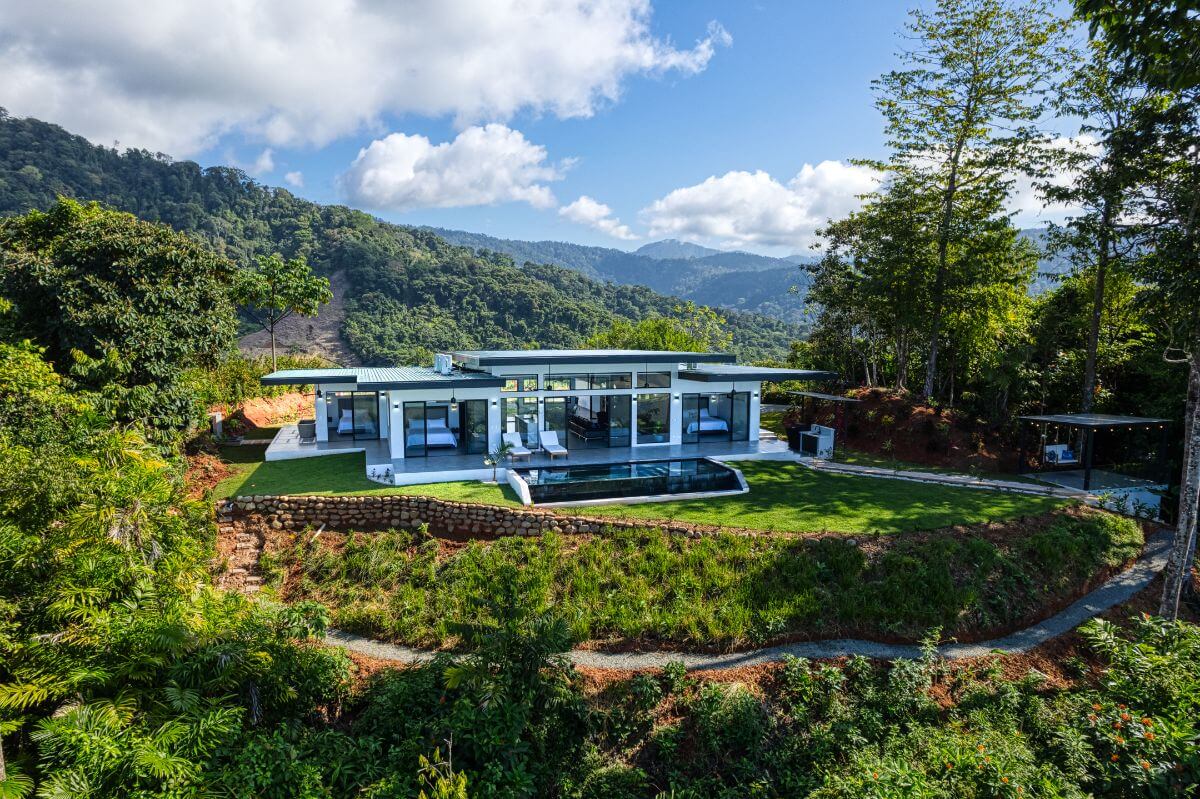 Brisas del Mar: Luxury 3-Bedroom Ocean View Home in Quepos, Costa Rica