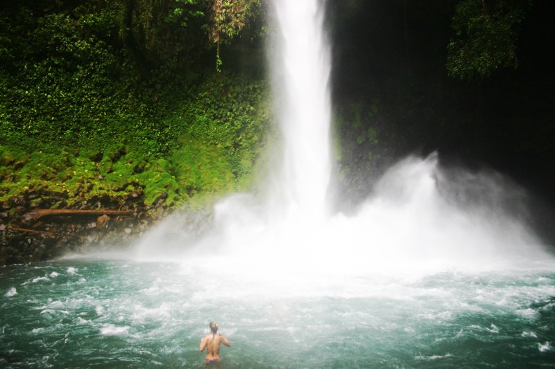Costa Rica Good for Health? Improving Health with Negative Ions
