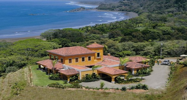 Relocate to the South Pacific, and call home one of the world’s Top Beach Destinations!