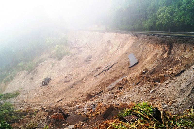 Studies Underway to Rebuild Washed Out Section of InterAmerican Highway in Costa Rica