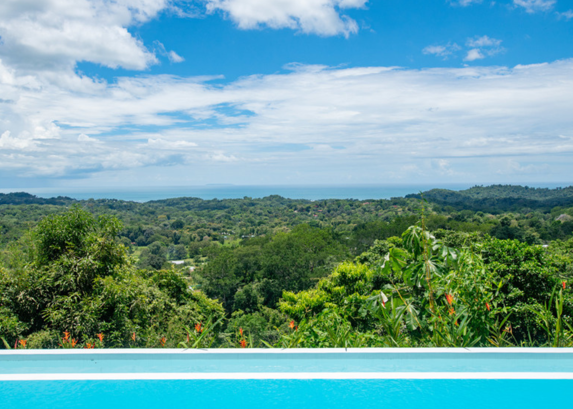 Luxury Living in Nature: Discover Your Oasis in Ojochal, Costa Rica"