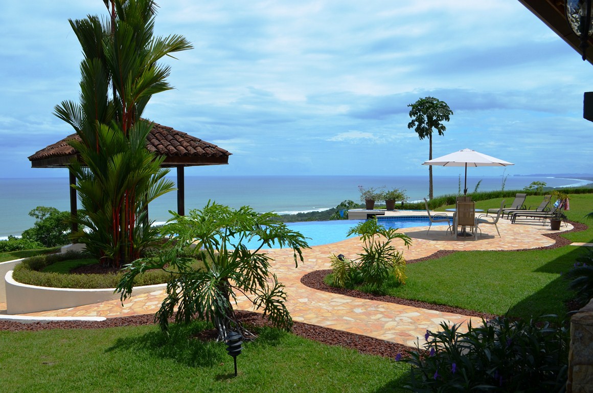 Dominical luxury homes in the South Pacific of Costa Rica