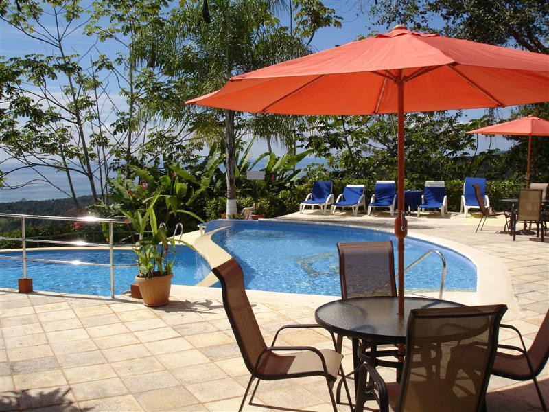 Enjoy all the benefits of Costa Ballena´s flourishing tourism industry