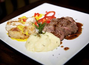 Serving-Up Tasty Treats – Gran Festival Culinario