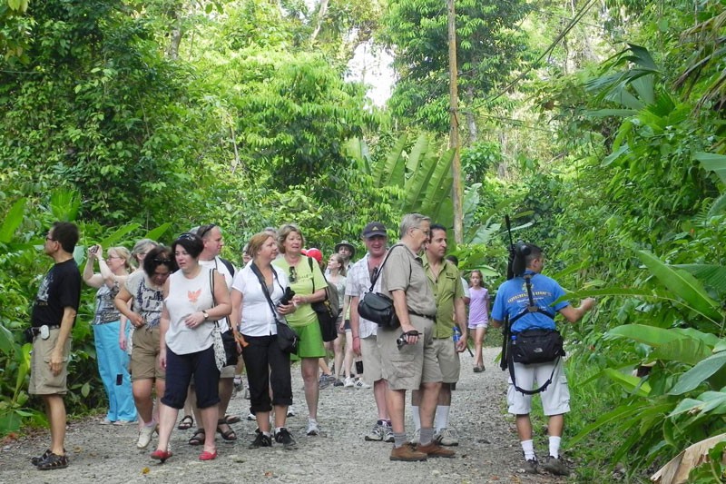 Closure Averted by Manuel Antonio National Park